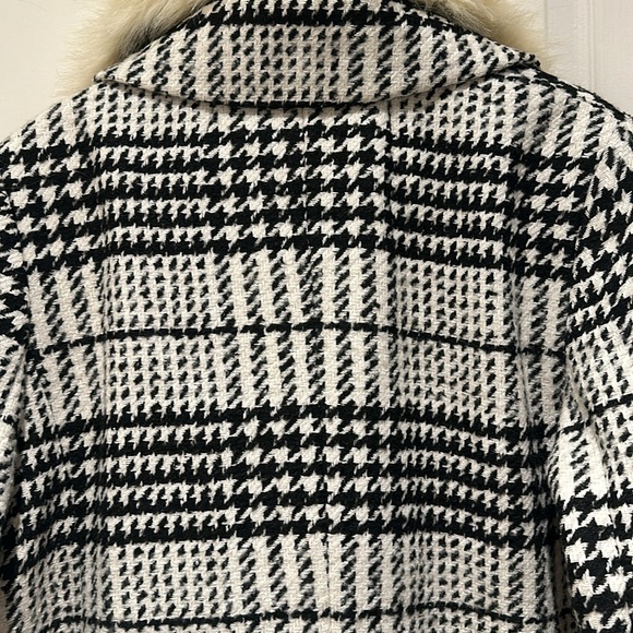 Nwt. Banana republic coat - Picture 8 of 11